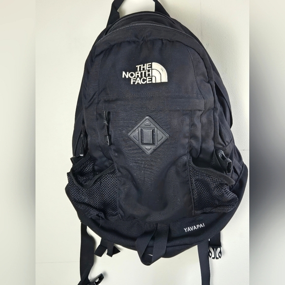 The North Face Yavapai Backpack Bookbag - Picture 1 of 3